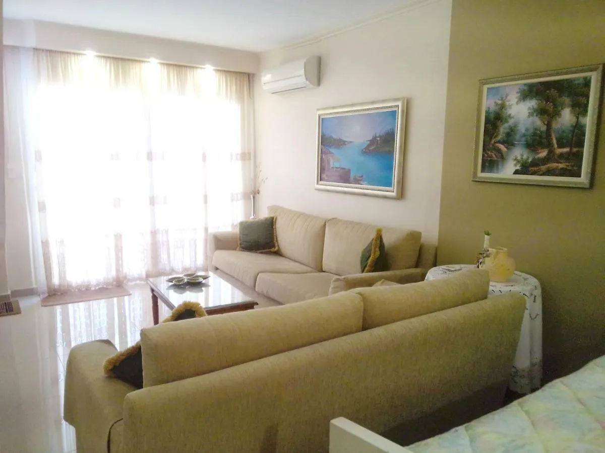 Maria\'S Garden House contacts